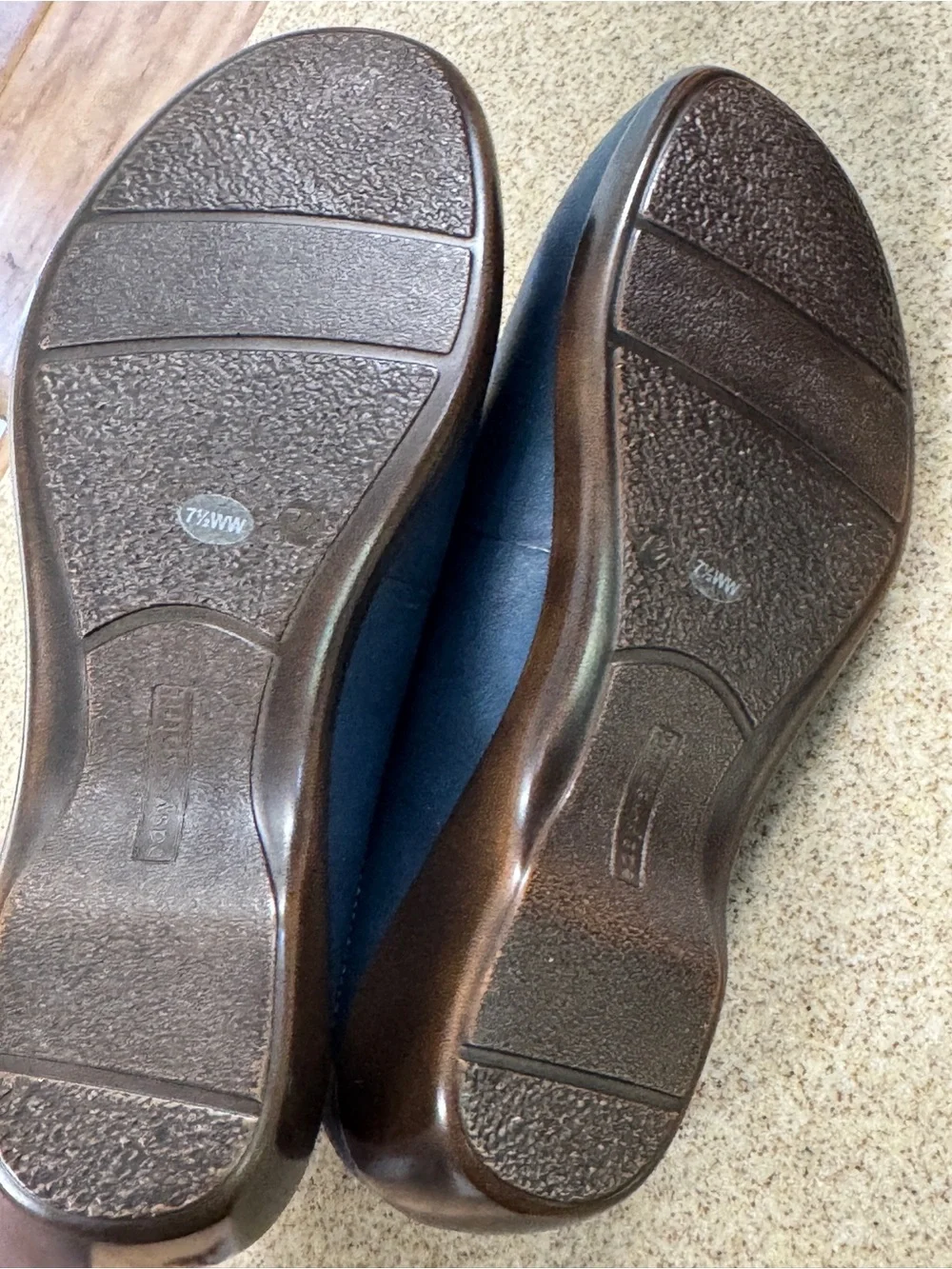 Easy Spirit Sedawn Navy Blue Leather Laser Cut Sling Back Mule Shoes 7.5 WW New